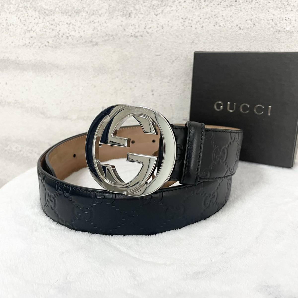 新作人気 【美品☆紳士の贅沢品】GUCCI レザー ブラック シルバー 総柄