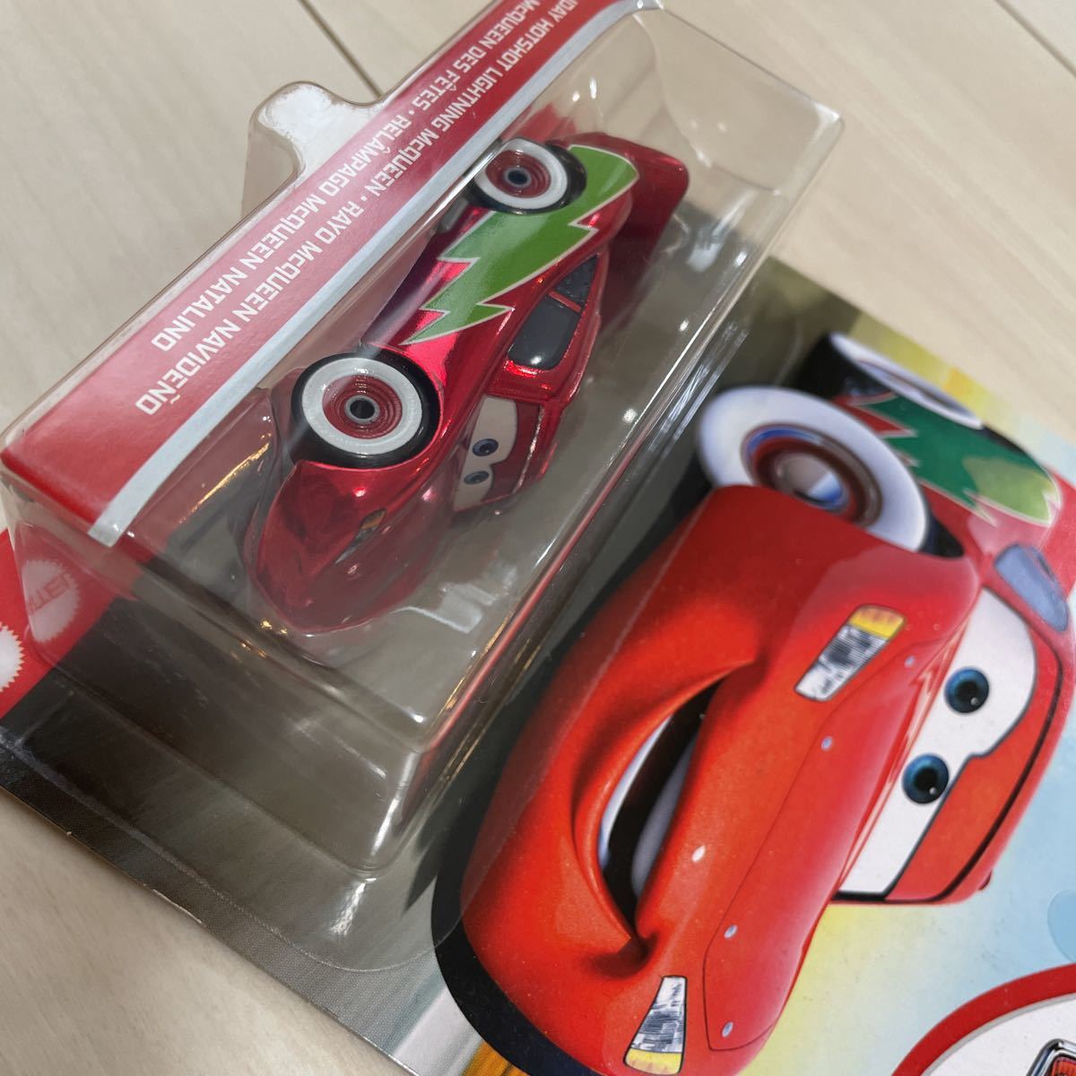 マテル カーズ HOLIDAY HOTSHOT ホリデイ ホット ショット ライトニング マックイーン ミニカー ピクサー MATTEL CARS キャラクターカー_画像8