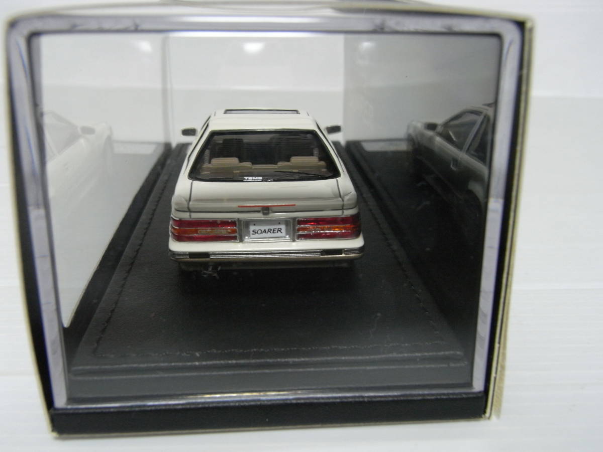 イグニッションモデル×トミーテック 1/43 Toyota Soarer 3.0GT-LIMITED トヨタ ソアラ 3.0GTリミテッド パールホワイト/ベージュ ノーマルの画像5