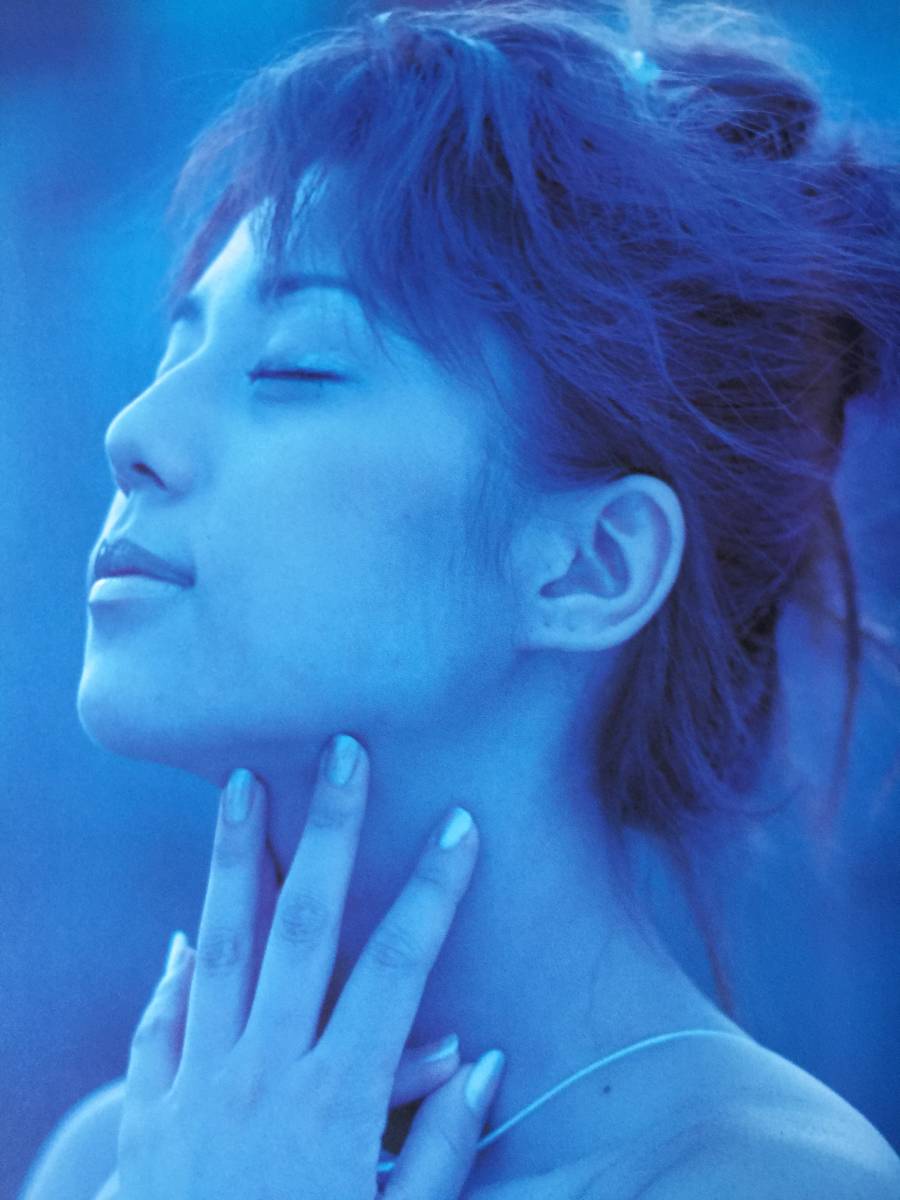 吉岡美穂　写真集　「究極の下着天使、降臨。」　2003年2月　初版第6刷　帯付き　パズルカード付_画像8