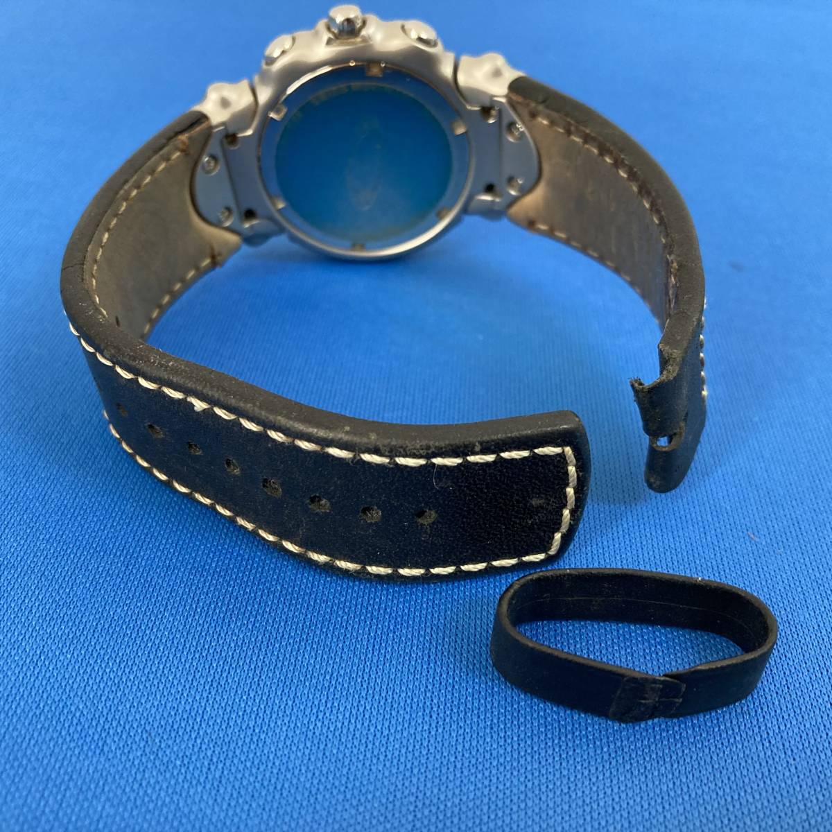 ジャンク】OAKLEY JUDGE オークリー ジャッジ メンズ腕時計 電池 ジャンク】OAKLEY JUDGE オークリー ジャッジ メンズ腕時計 電池