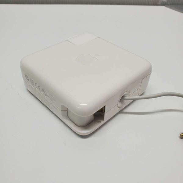 @T0480[ junk ]Apple PowerBook G4 A1010/OSX 10.4.6/Tigar/ memory 512MB/40GB IDEHDD/AC adaptor attaching .