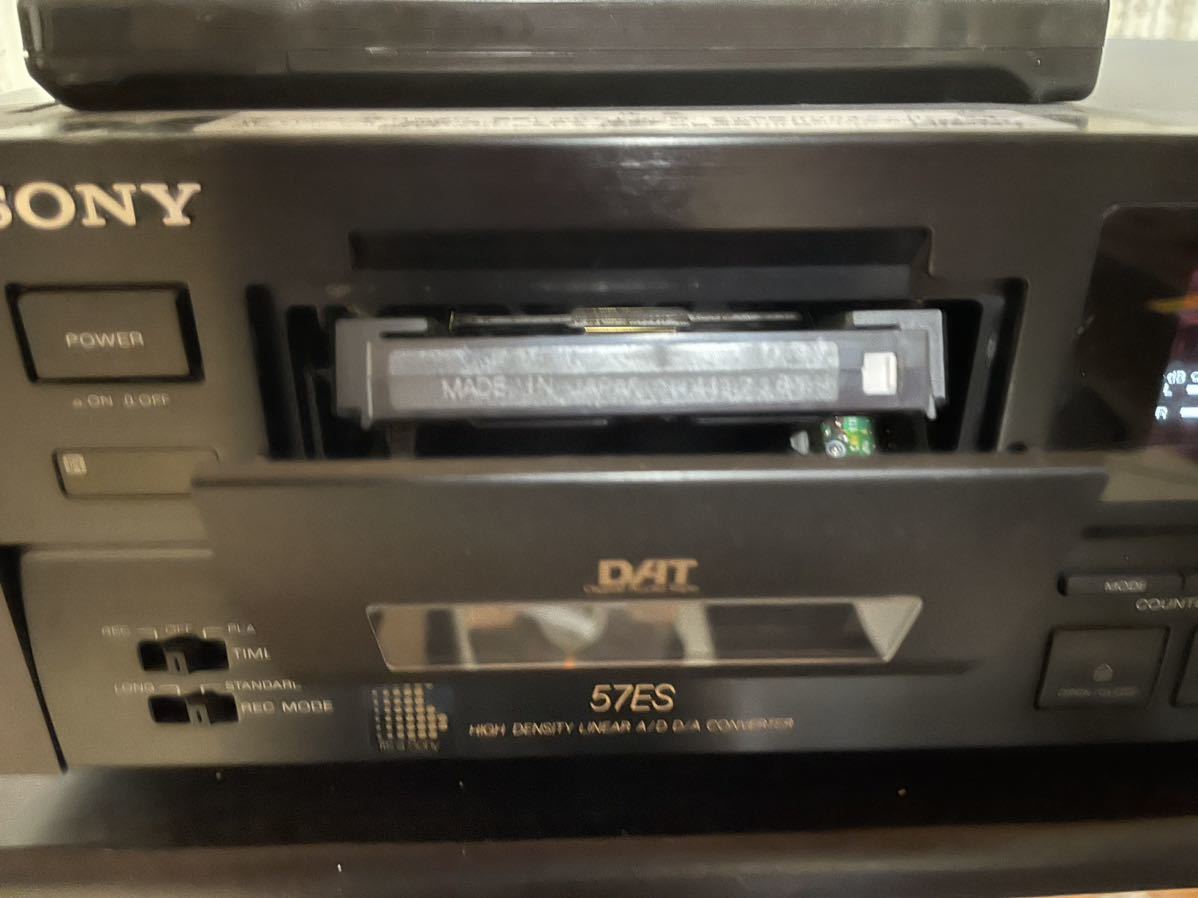 SONY ソニー DATデッキ DTC-57ES 動作品 録再確認時テープ付 リモコン付属　現状品_画像6