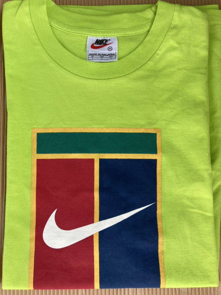 90s NIKE ビンテージナイキ　Tシャツ 美品　スウォッシュ　希少カラ－　vintage NIKE