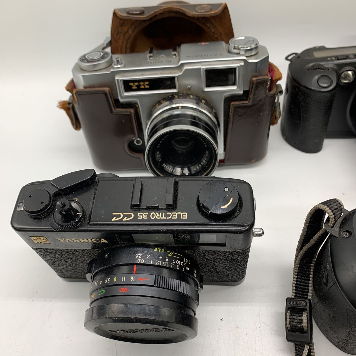 5-8-7□フィルムカメラ まとめて Canon/ YASHICA/ Konica / PENTAX