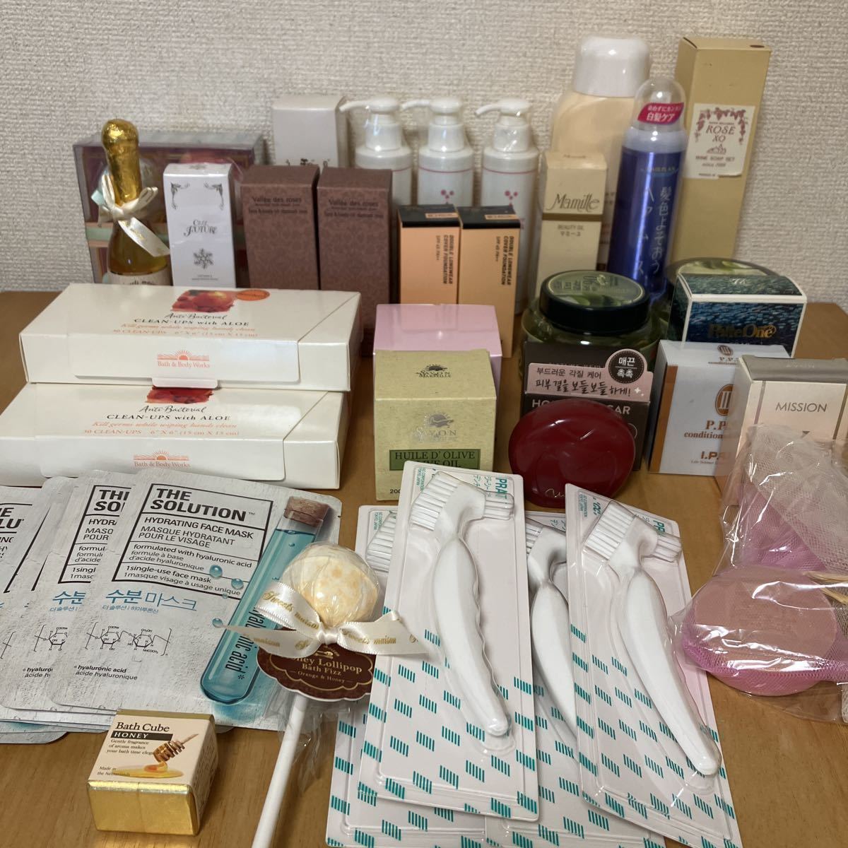 未使用 送料無料 化粧品 石鹸 コスメ まとめ売り 40点以上 石鹸 ボディ