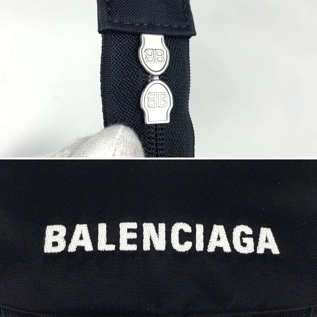 極美品 BALENCIAGA バレンシアガ ショルダーバッグ WHEEL 極美品 BALENCIAGA バレンシアガ ショルダーバッグ WHEEL