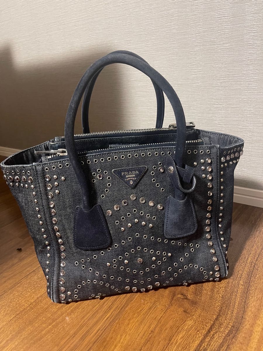 PRADA デニム スタッズビジュー刺繍 トートバッグ|Yahoo!フリマ PRADA デニム スタッズビジュー刺繍 トートバッグ|Yahoo!フリマ