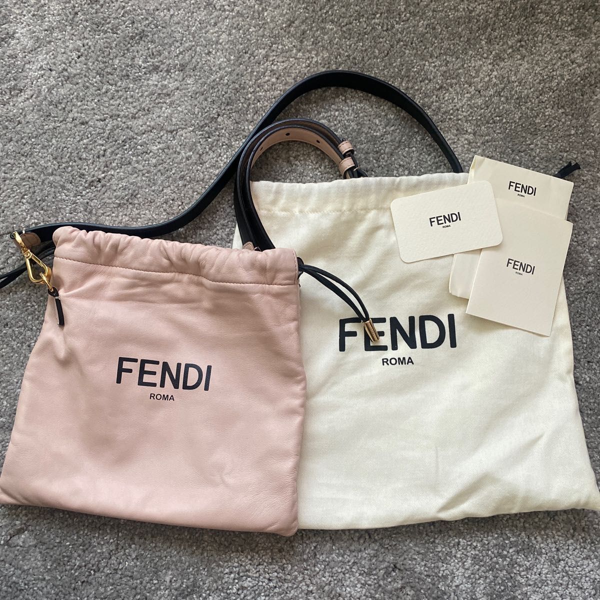 フェンディ　 ショルダーバッグ　 トートバッグ　スリムクラッチ　巾着　ポシェット　 2way FENDI