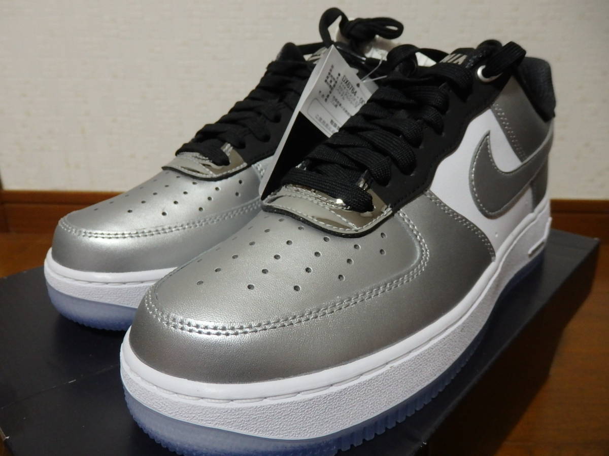 即決☆レア！限定！♪新品 NIKE ナイキスニーカー WMNS AIR FORCE 1 LOW '07 SE エアフォース１ ロー 27.5cm♪25周年記念♪40周年記念_画像3