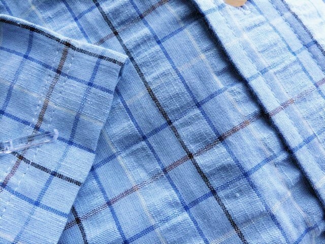 40542-① Franco Collezioni 春夏 Lサイズ 綿100% セミワイドカラー半袖サッカーシャツ 清涼感 スカイブルーチェック メンズ_画像3