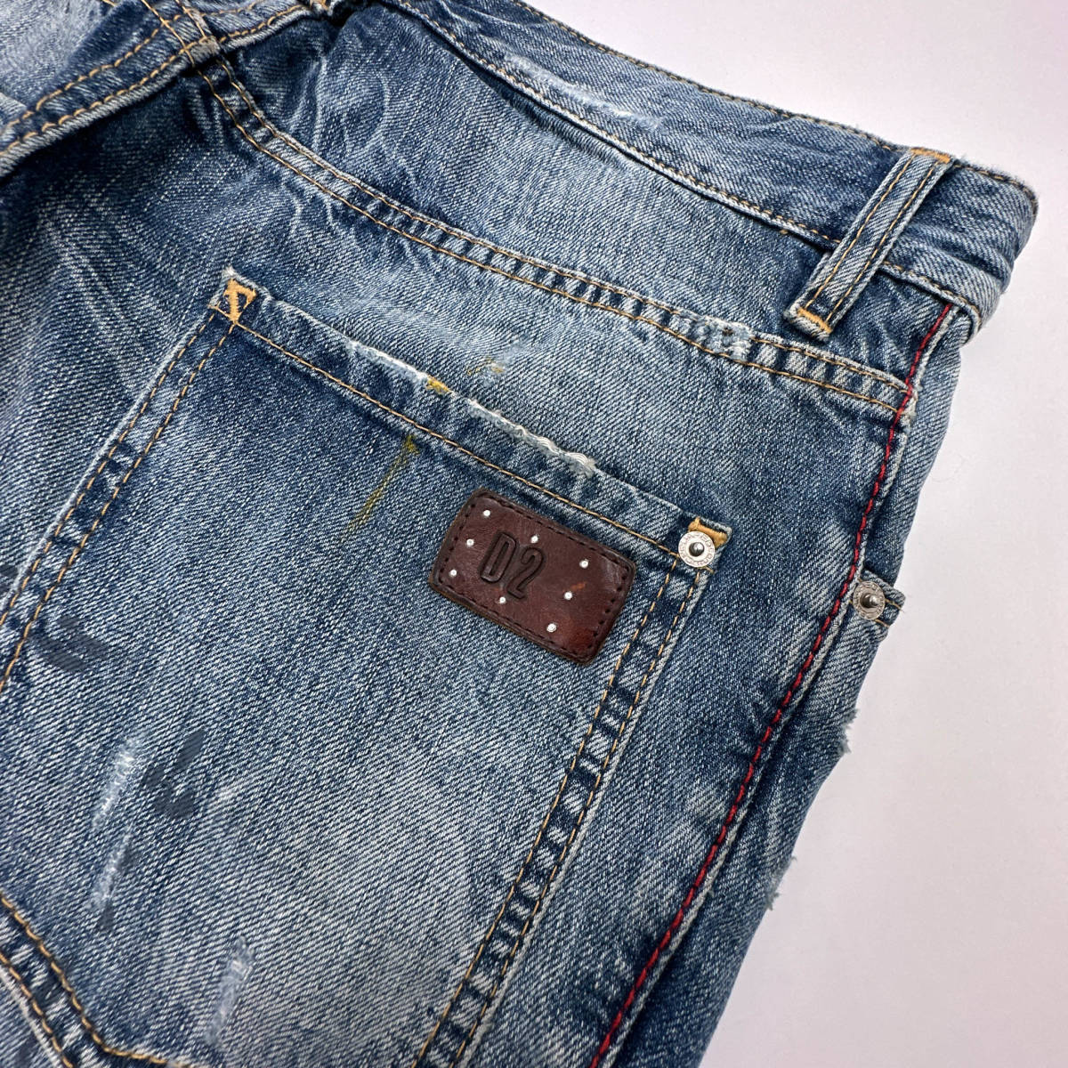  Италия производства [DSQUARED2] Dsquared авария ремонт Denim брюки джинсы 44 / повреждение лоскутное шитье / кнопка fly / стандартный товар 