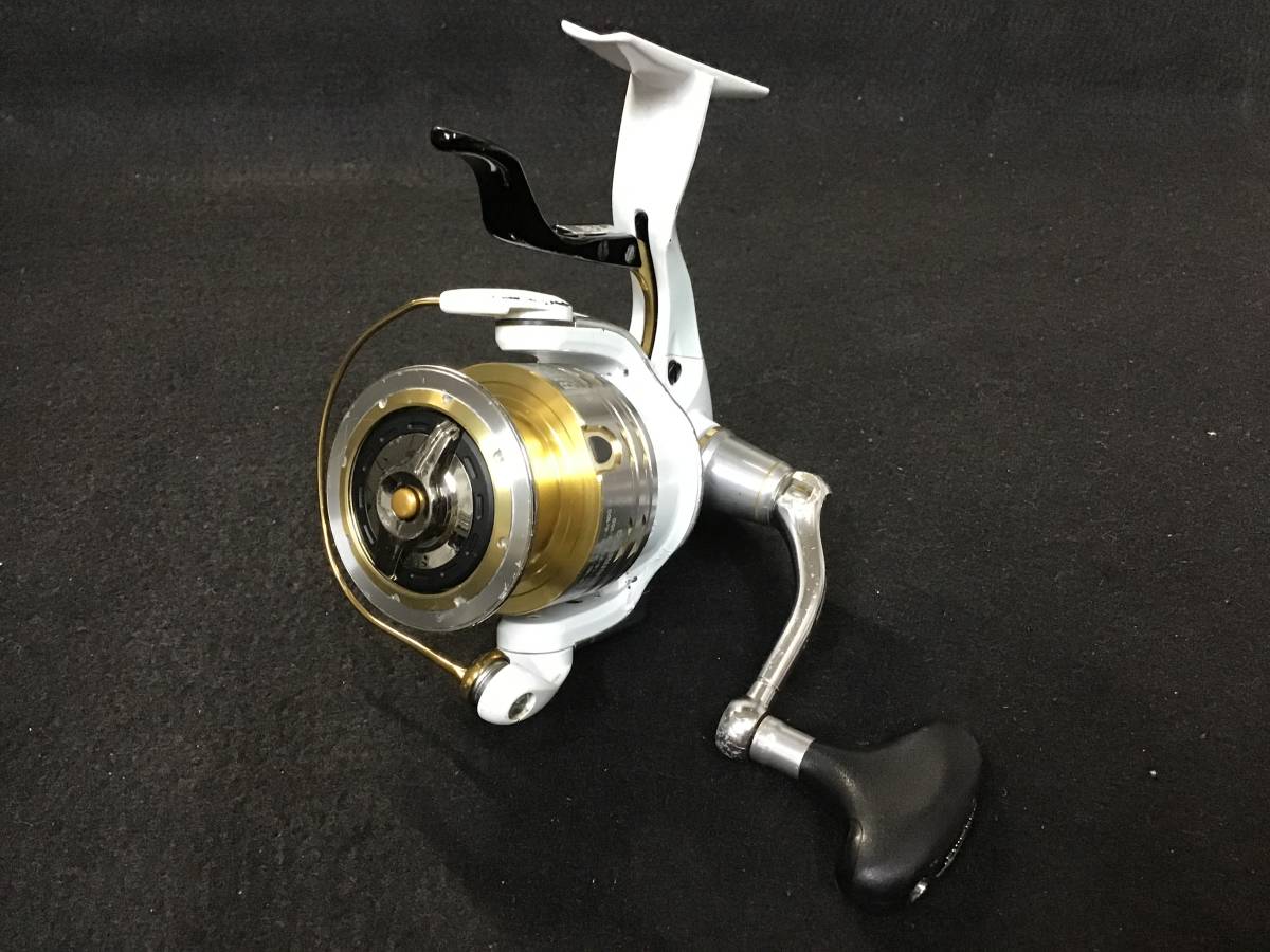 SHIMANO BB-X TECHNIUM Mg WHITE SPECIAL C3000DXG Shimano BB-X SHIMANO BB-X TECHNIUM Mg WHITE SPECIAL C3000DXG Shimano BB-X