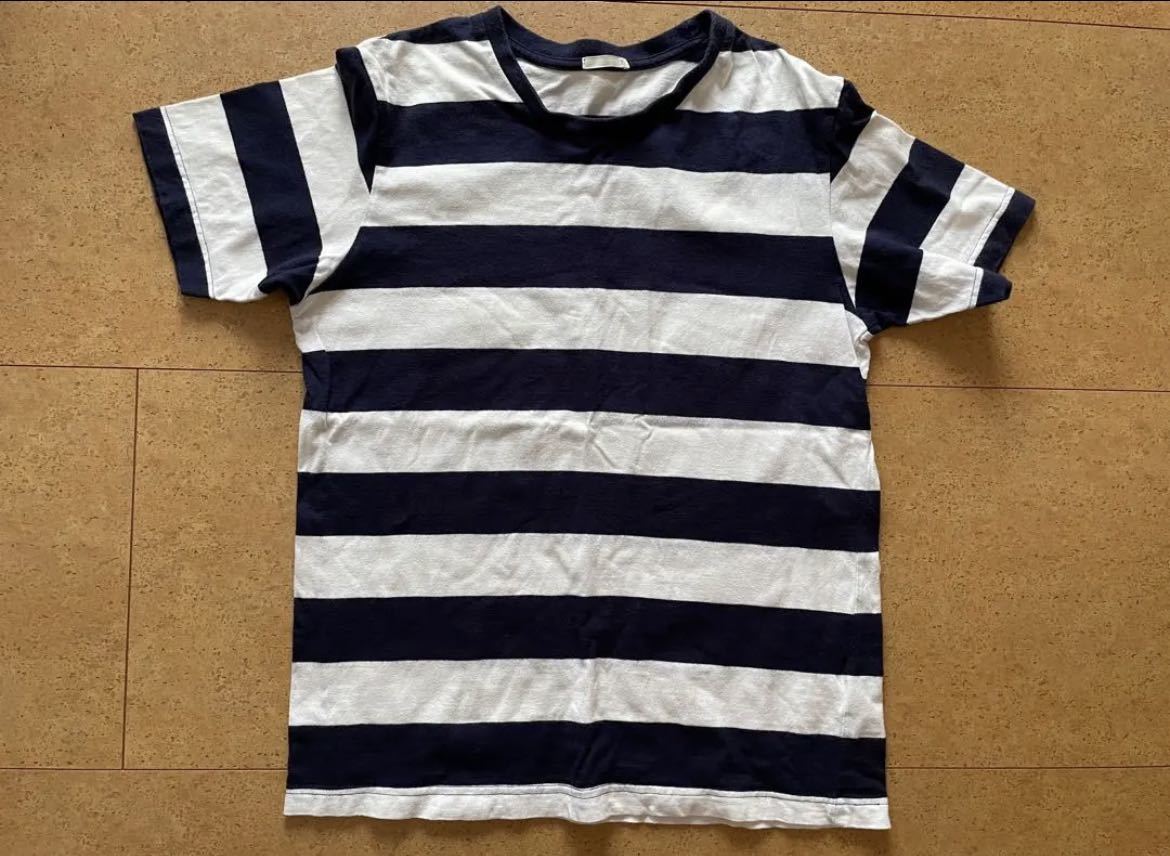 ジーユーGU半袖TシャツMメンズボーダー柄白×紺重ね着にもユニクロレイヤード_画像1