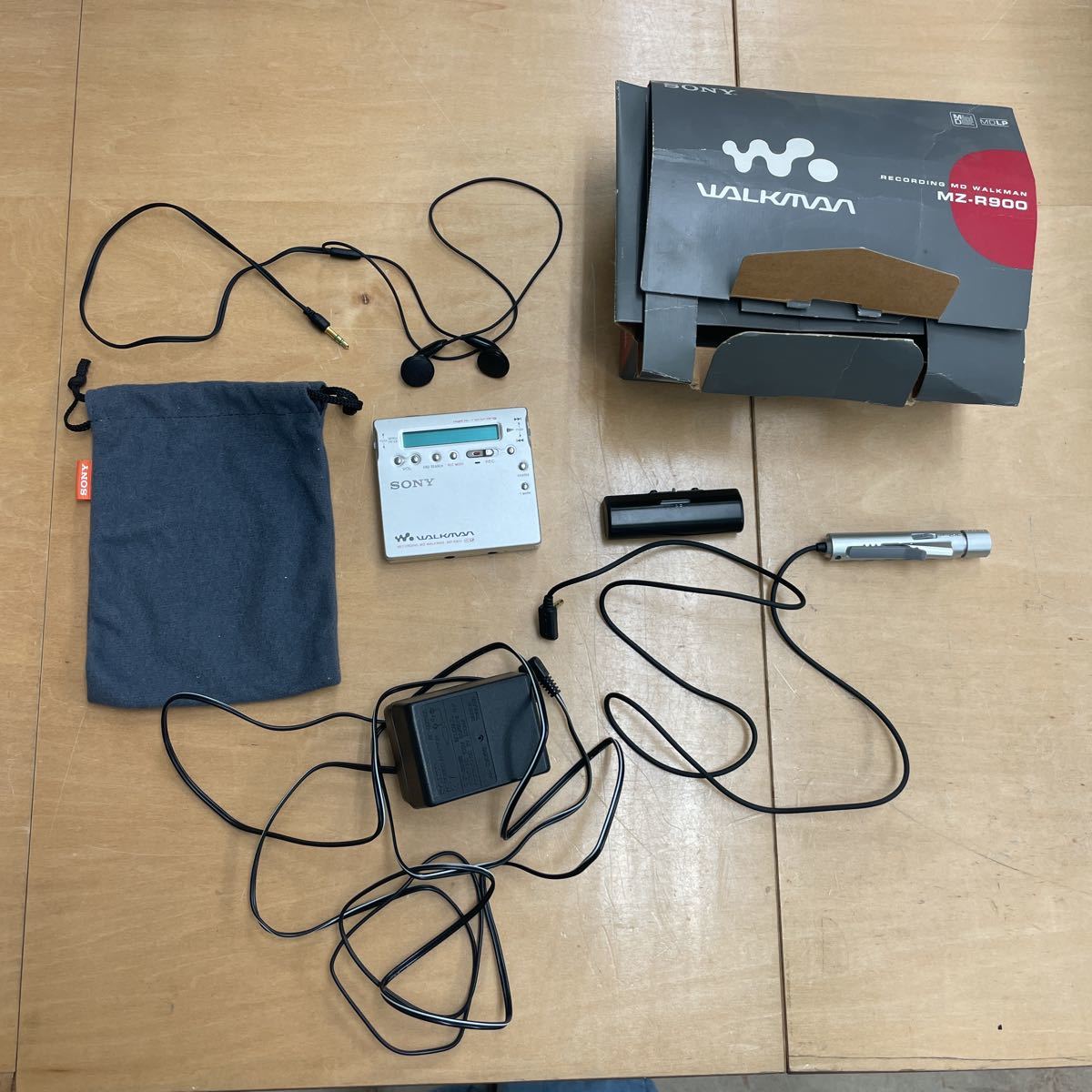 大好き RECORDING ソニー SONY MD ウォークマン LP MD MZ-R900 WALKMAN