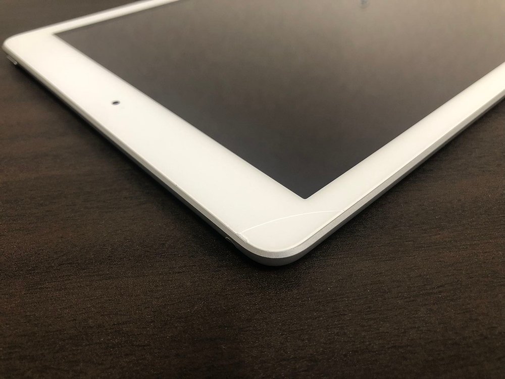 Apple iPad5 32GB Wi-FiモデルMP2G2J/A A1822 シルバーバッテリー:94