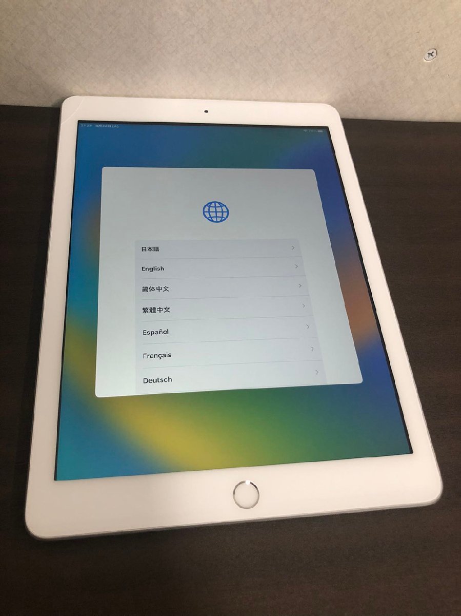 Apple iPad5 32GB Wi-FiモデルMP2G2J/A A1822 シルバーバッテリー:94