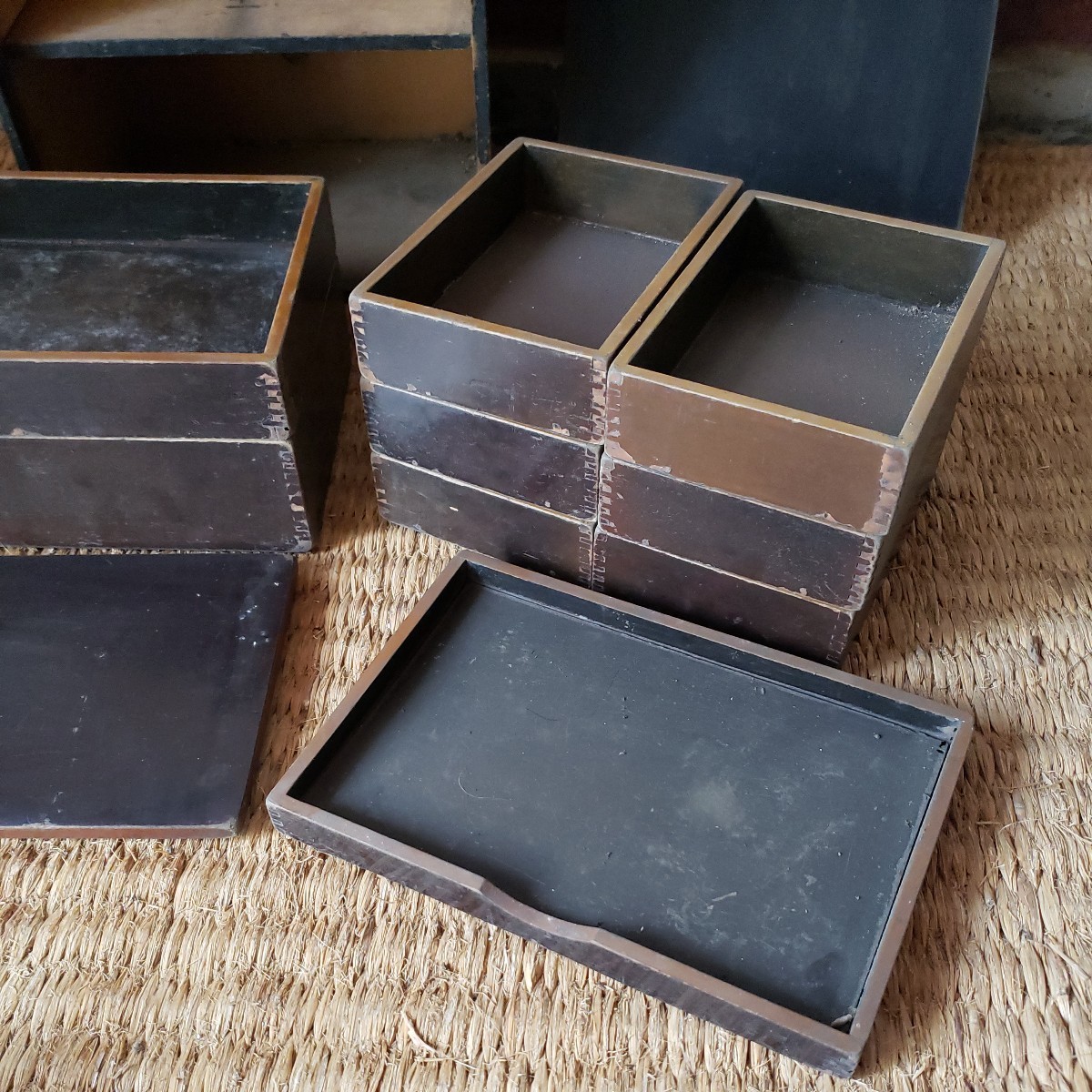 時代物 古い木製 弁当箱 収納箱 整理箱 小物入れ おかもち 小箪笥
