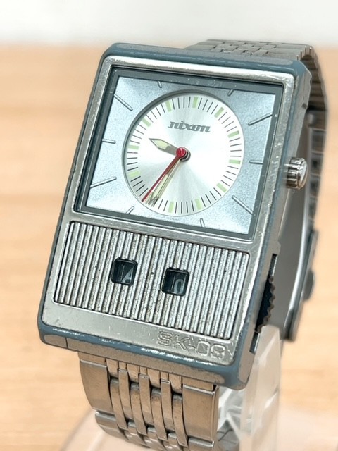 NIXON ニクソン SK-09 腕時計 クオーツ アナログ 3針 ステンレス