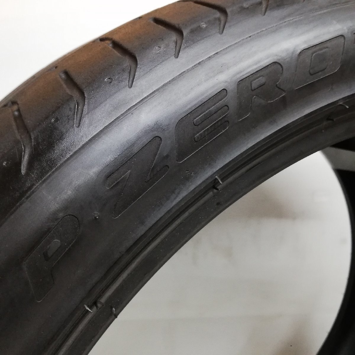 ◆配送先指定あり◆ ＜高級・希少 ノーマル 1本＞ 265/40R21 ピレリ PZERO N0 2020年製 BMW ポルシェ ベントレー ～本州・四国は送料無料_画像10