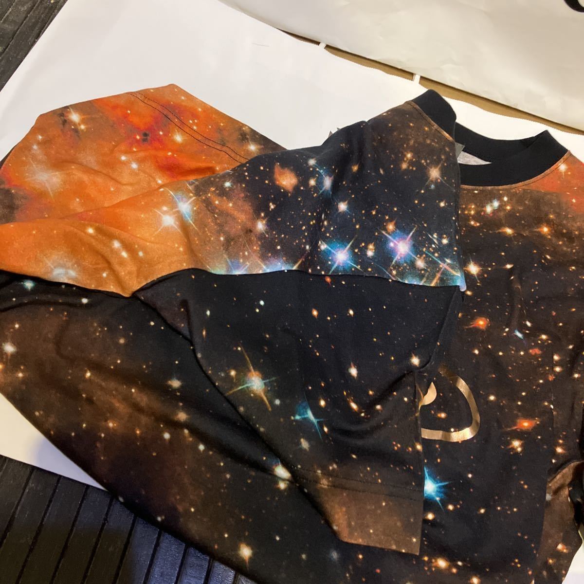 送料込 新品 完売品 Vivienne Westwood 半袖Tシャツ42 黒宇宙C 送料込 新品 完売品 Vivienne Westwood 半袖Tシャツ42 黒宇宙C
