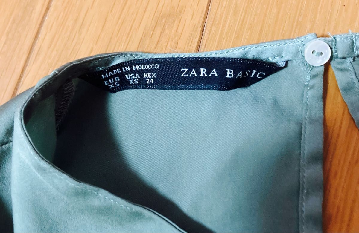ZARA BASIC ザラ　フリルスリーブ　ミントグリーン　 トップス