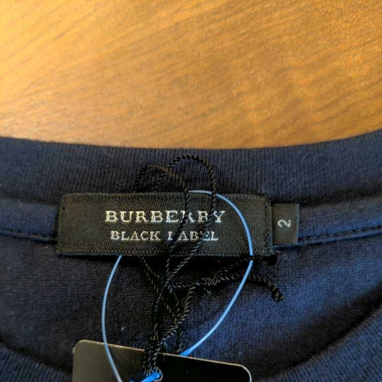 【新品未使用】 BURBERRY BLACKLABEL バーバリーブラックレーベル 半袖シャツ サイズ2(M) 　ブランドロゴタイポグラフィ　ネイビー_サイズ2(Mサイズに相当します)