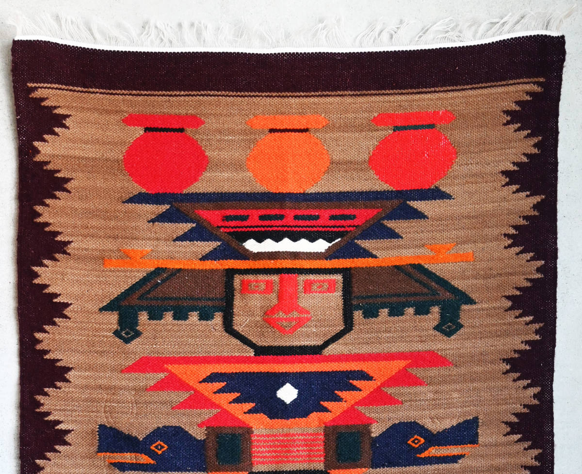  prompt decision [70\'s Vintage / Mexico hand made ]Azteca lack .ru core toru rug / tapestry /66×100cm/maya writing Akira /a stereo ka(jt-233-13b)