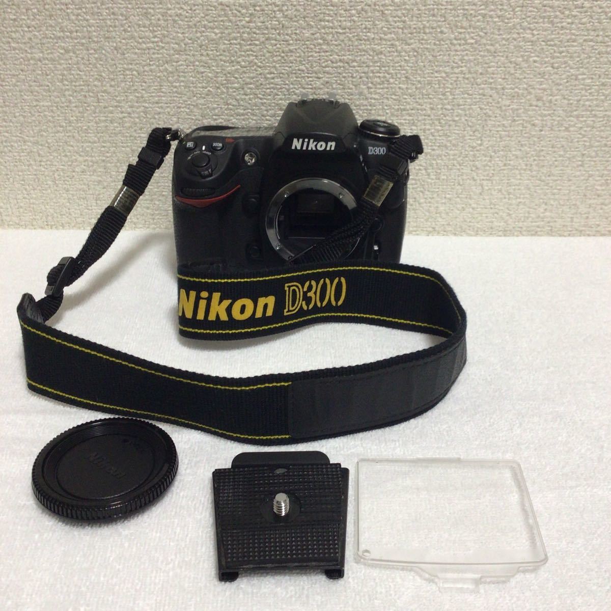 NIKON D300 ボディのみ　一眼レフカメラ　デジタル　動作未確認/現状品