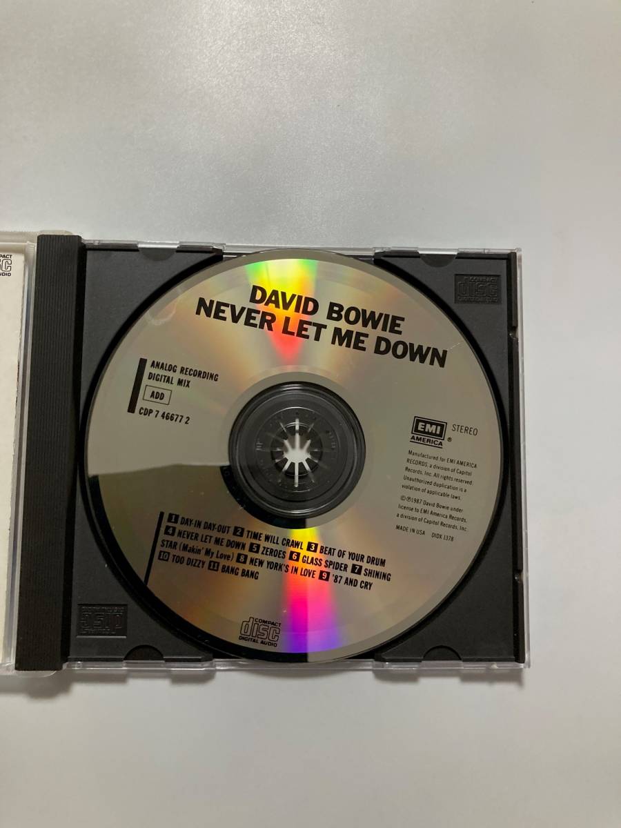 【ロック/アートロック/】デヴィッド・ボウイ（DEVID BOWIE）「NEVER LET ME DOWN」(レア)中古CD、USオリジナル初盤、RO-138　_画像5