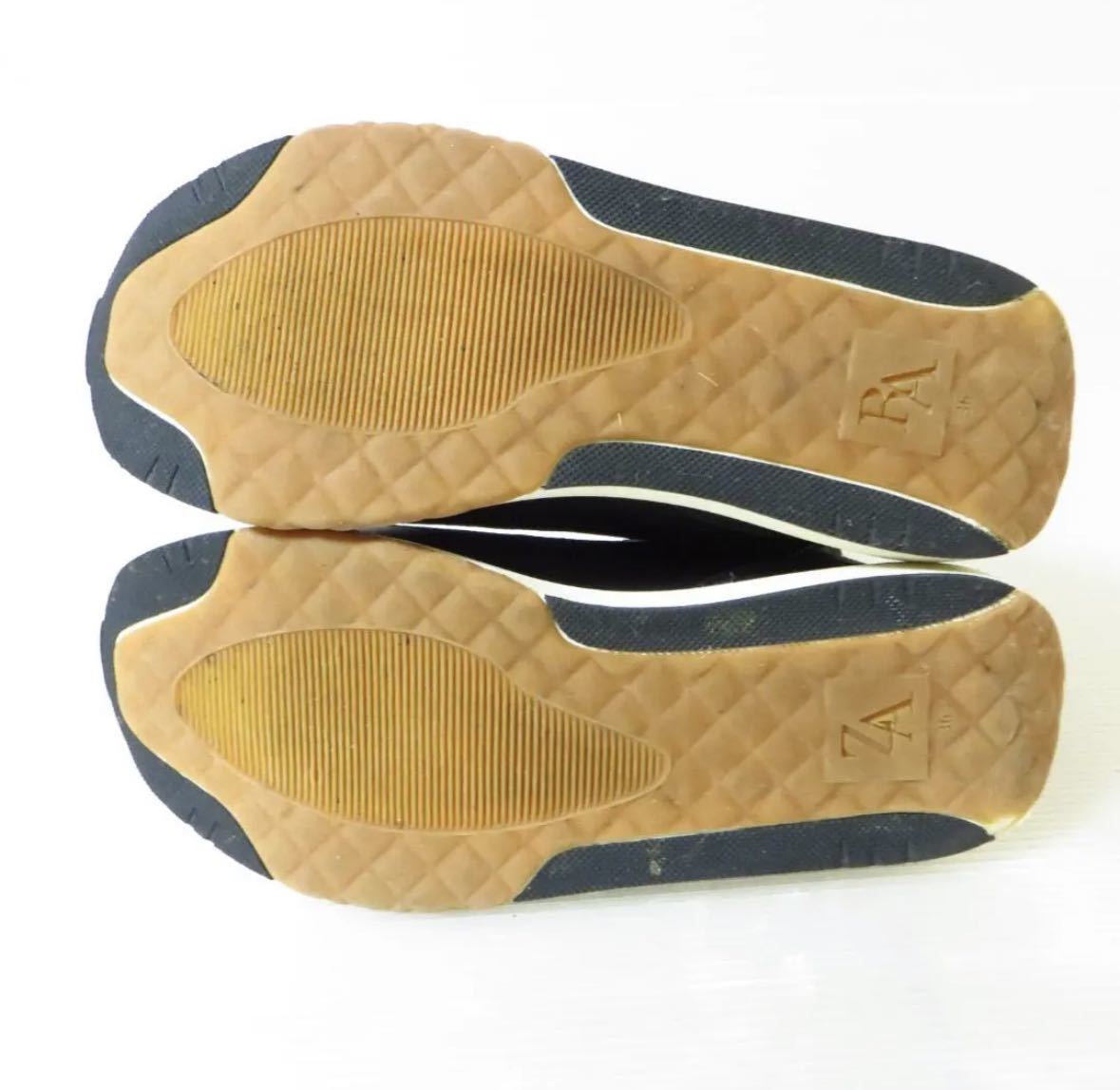 アパレル】 美品 ZARA ザラ ハイカット ニットスニーカー 36 約 アパレル】 美品 ZARA ザラ ハイカット ニットスニーカー 36 約