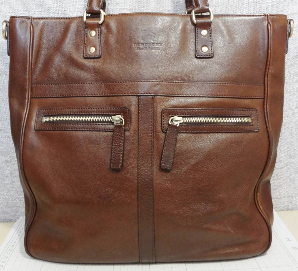 [ прекрасный товар популярный ] BURBERRY Burberry Black Label все кожа большая сумка ручная сумочка портфель 