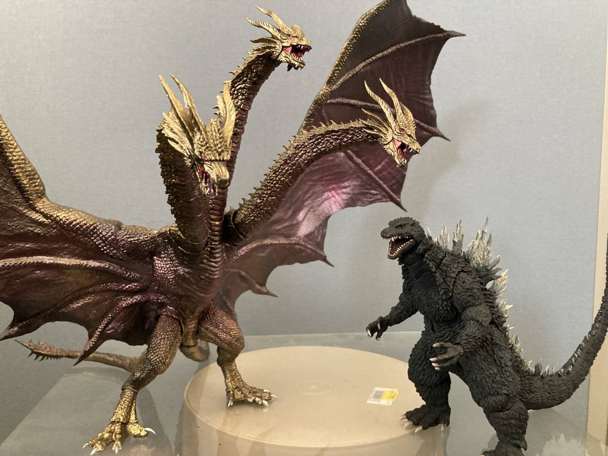 モンスターアーツ キングギドラ2019 リペイントの画像7