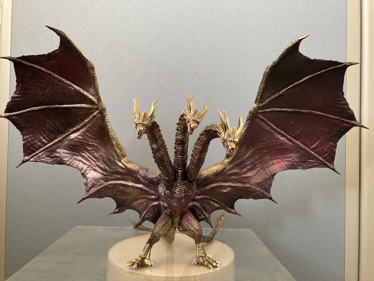 モンスターアーツ キングギドラ2019 リペイントの画像1