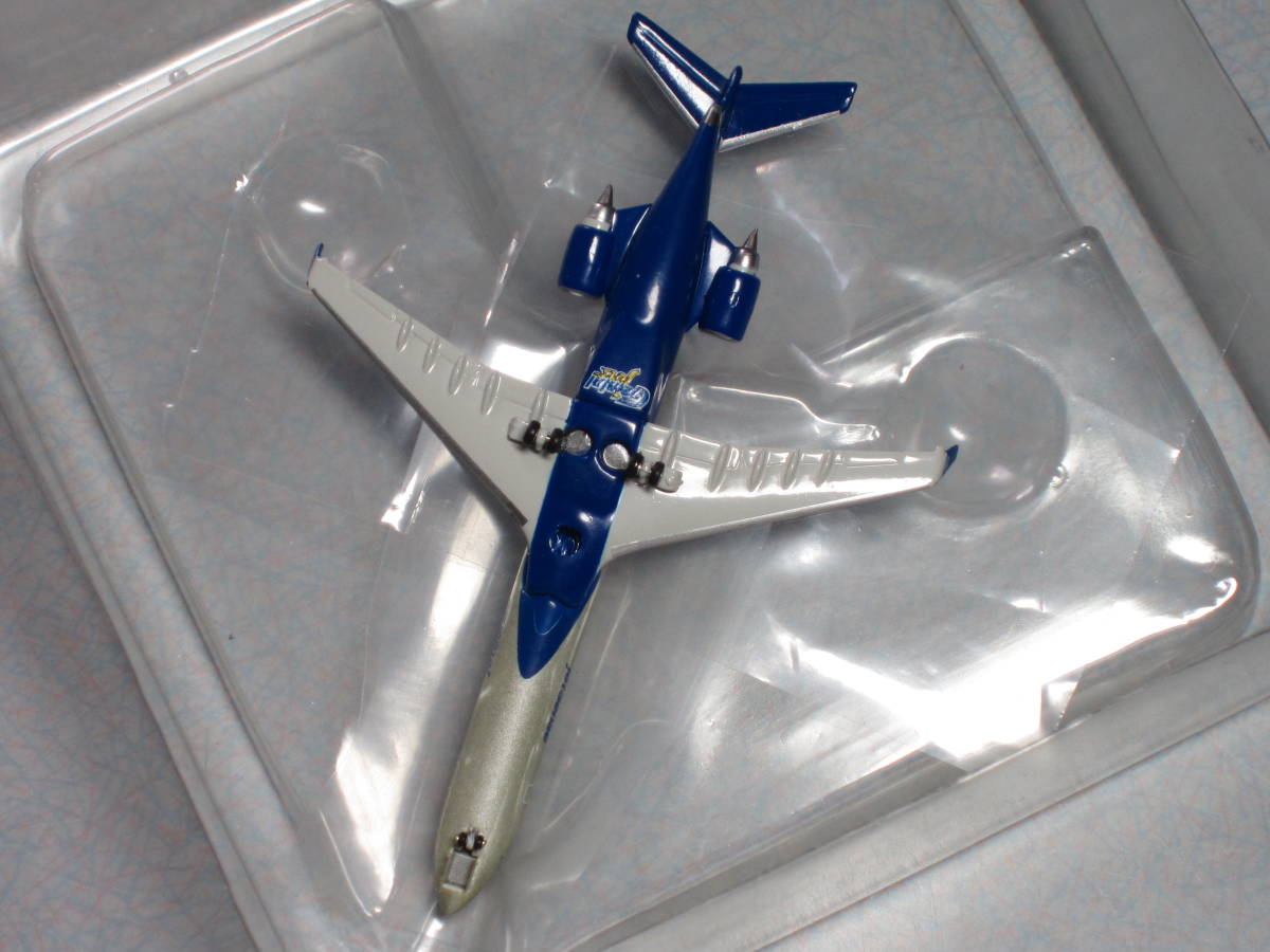 ◆ハウスカラー [jetSense]◆Gemini Jets [1:400]◆ＢＯＭＢＡＲＤＩＥＲ ＣＲＪ７００の画像8