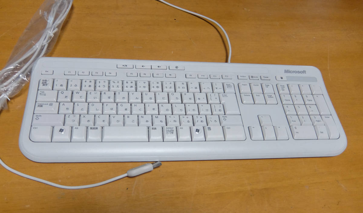 マイクロソフトMicrosoft Wired Keyboard 600 郵送\710_画像1