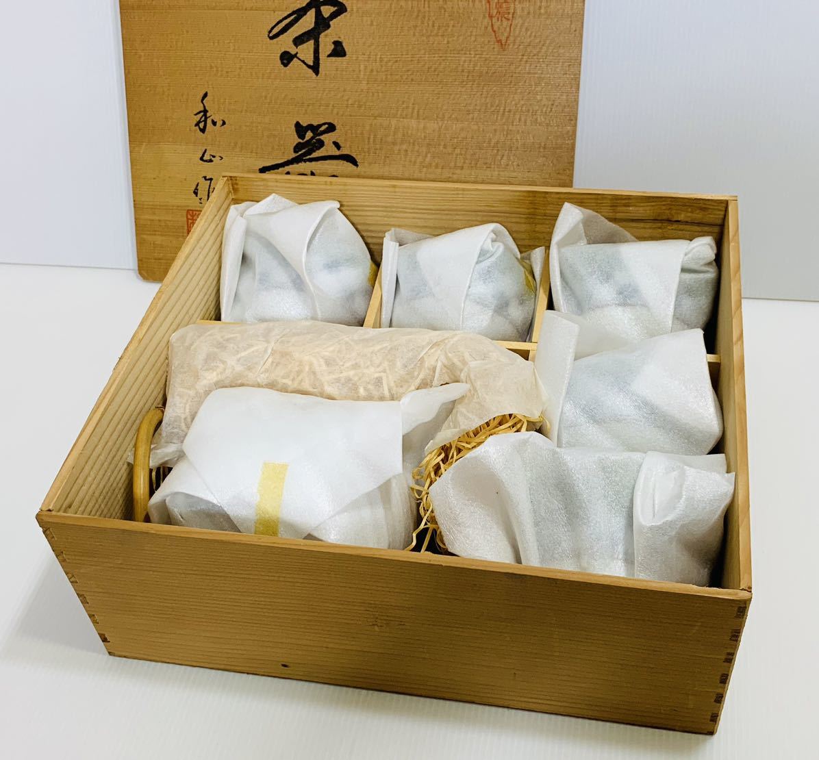 未使用保管品 有田焼 特製 番茶器 5客揃い 春玉 急須 和心 蓋付き 共箱付きの画像8