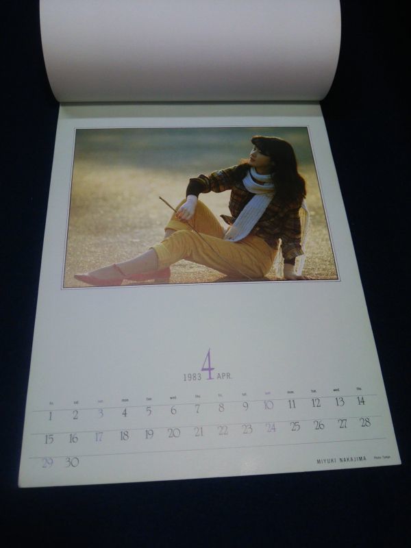 G/K1B☆ カレンダー 中島みゆき 1983年 1year ポスタータイプ G/K1B☆ カレンダー 中島みゆき 1983年 1year ポスタータイプ