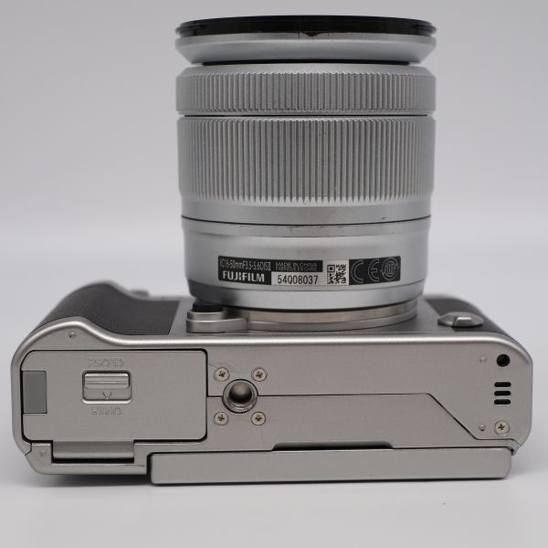 新製品情報も満載 □極上品□ FUJIFILM シルバー レンズキット X-A3