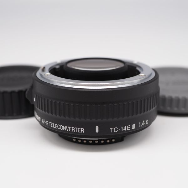 大きな取引 AF-S Nikon □ほぼ新品□ TELECONVERTER III TC-14E ニコン