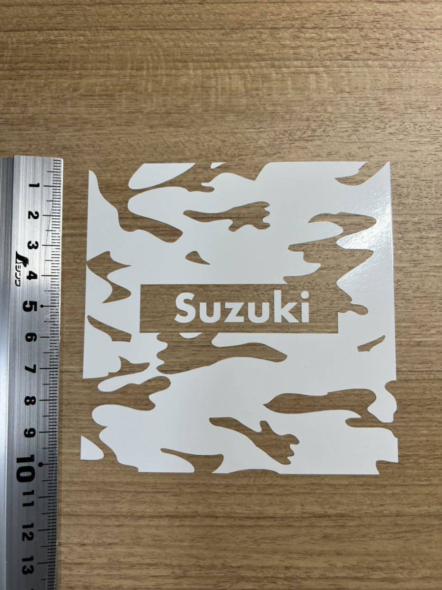 275. 【送料無料】 SUZUKI スズキ カッティングステッカー エブリィ ジムニー 迷彩柄 アウトドア 【新品】_画像2