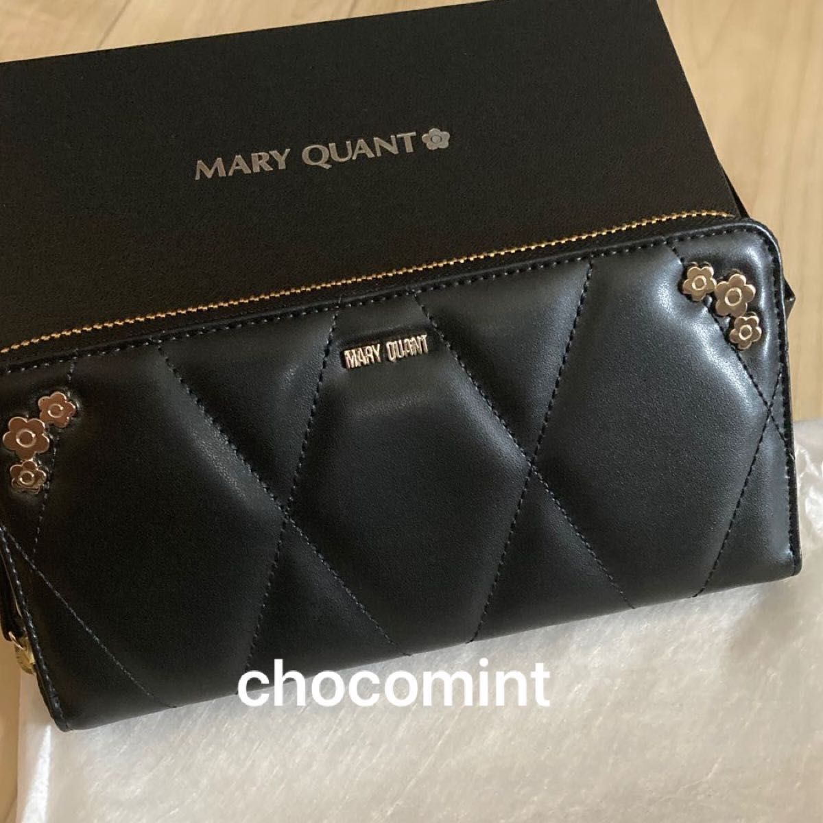 新品未使用【MARY QUANT 】今季物 プチデイジーメタルキルト 新品未使用【MARY QUANT 】今季物 プチデイジーメタルキルト