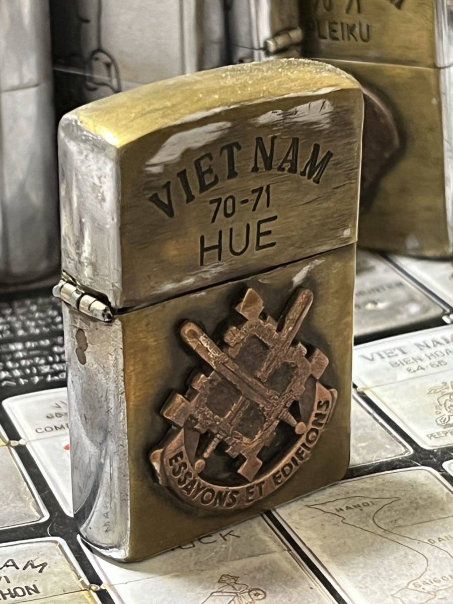1970年製ベトナムジッポー「第18工兵旅団」徽章ミリタリー　ヴィンテージ　当時物