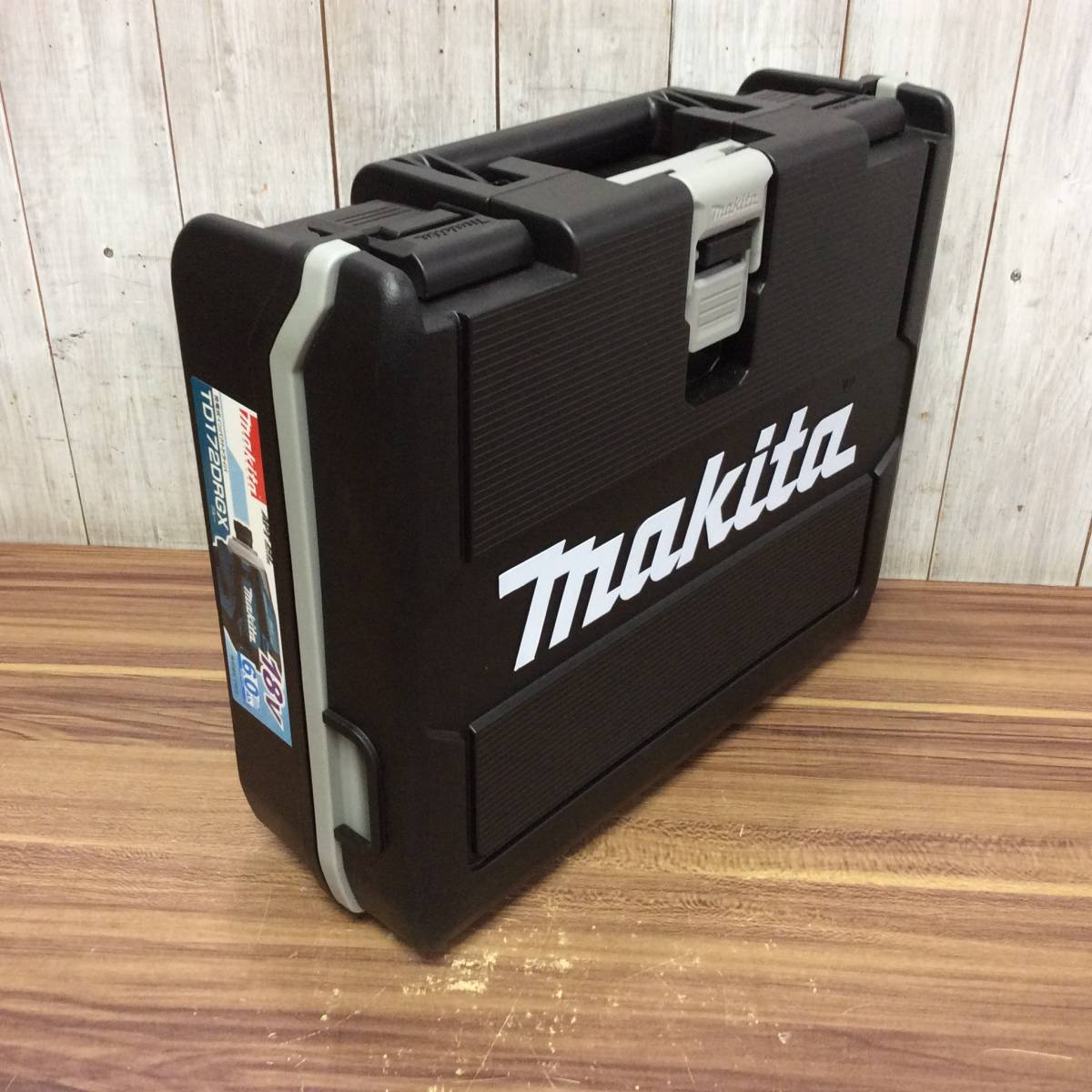 WH-7595】未使用 makita マキタ 充電式 インパクトドライバ TD172DRGX 18v 6.0Ah [バッテリ2個+充電器] 青  純正フルセット