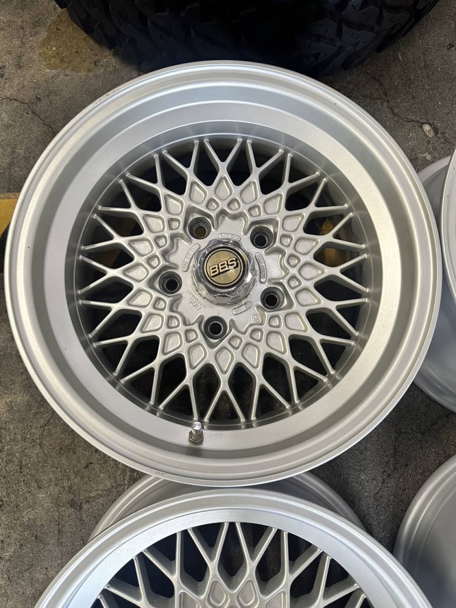 【3995S】【超激レア極上品当時もの】【深リム】BBS KBA 16インチ 7J +23 8J +11 5H-130 ポルシェ930仕様 最終値下げ送料込268.800円_画像2