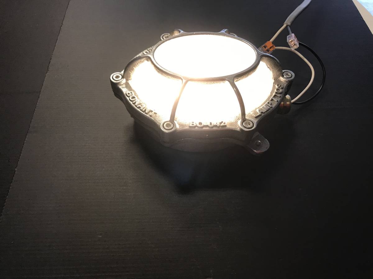 LED WALL LAMP 新品　6w E26ソケット　サイズ縦180mmx横幅135mmx奥行90mm クリアガラス_画像8