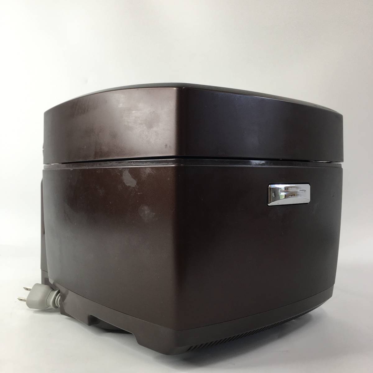 三菱電機 IHジャー炊飯器 本炭釜 5.5合炊き プレミアムブラウン NJ