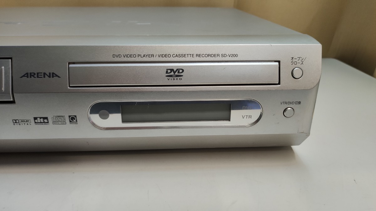 ★東芝 VHS VTR一体型DVDビデオプレイヤー SD-V200 再生テストOK_画像3