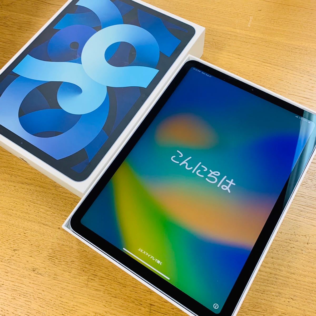 Apple iPad Air 第4世代 64GB WiFi+Cell MYH02J/A au simフリー 訳あり