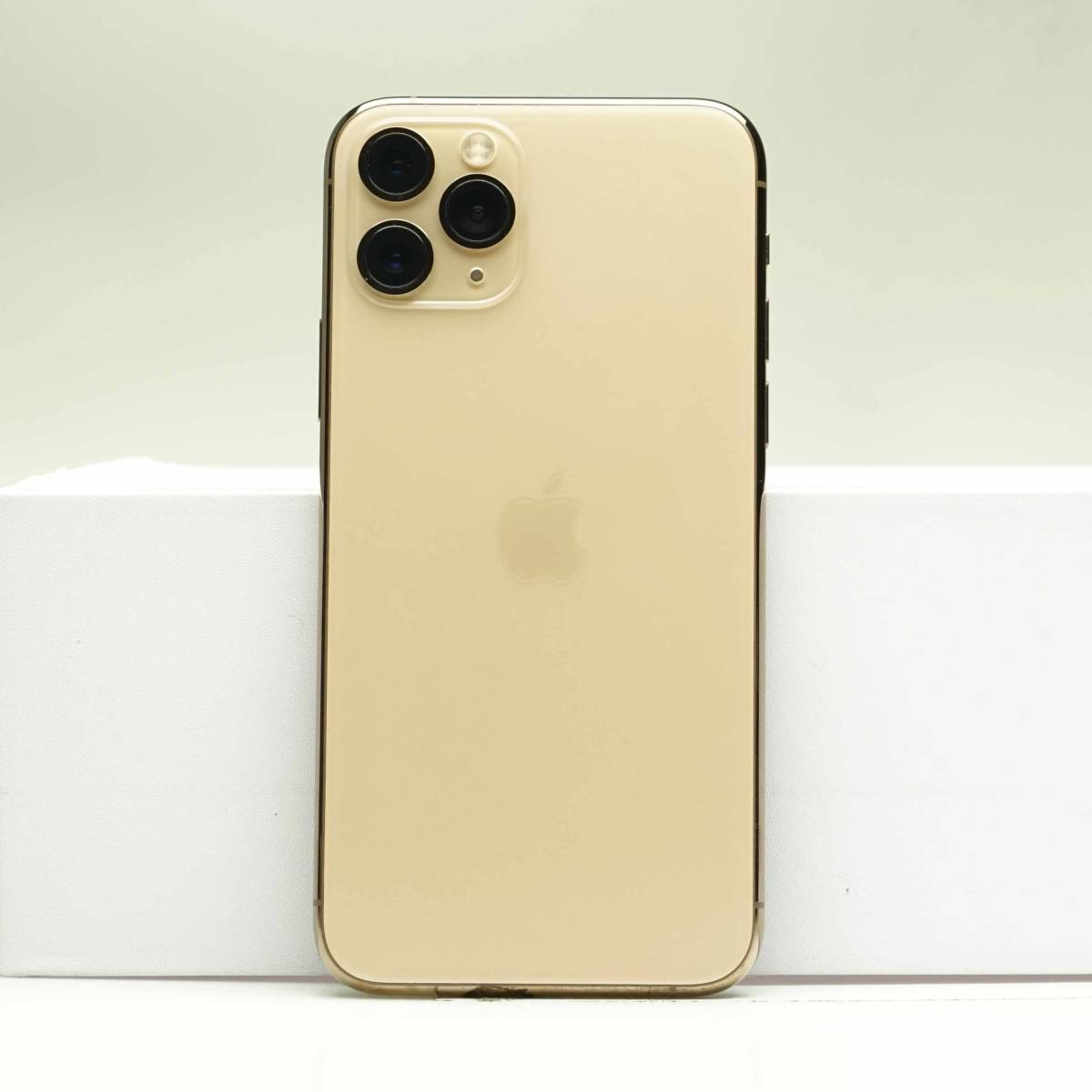 iPhone 11 イエロー 256GB 本体 SiMフリー-